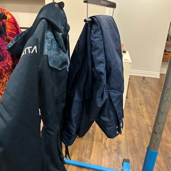 Stylish Blue Jacket - Picture 3 of 5